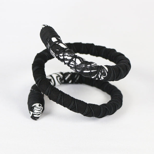 Black & White Distortion Dread Tie - loctician.co.nz