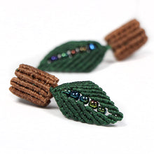 Load image into Gallery viewer, Tan &amp; Green Leaf Macramé Bead - loctician.co.nz