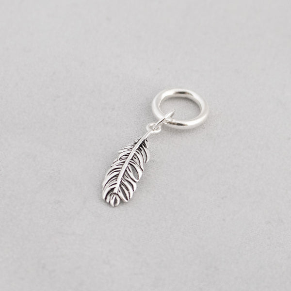 Silver Feather Ring - loctician.co.nz